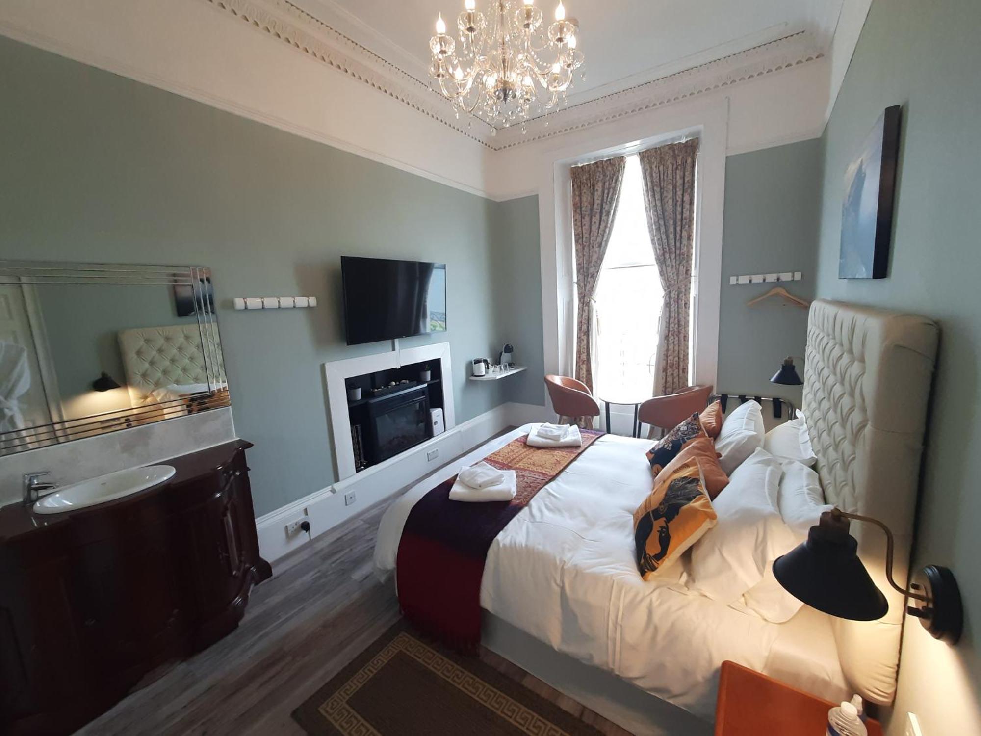Highlander House Boutique Hotel Rothesay Kültér fotó